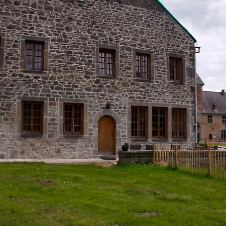 Gæstehus Du Chateau De - 7a Chaussee De Dinant - 5530 3*