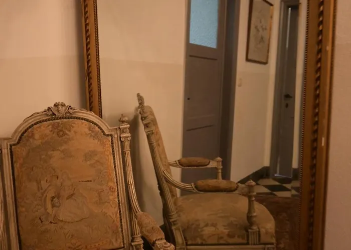 Du Chateau De Spontin - 8 Chaussee De Dinant - 5530 Spontin בית הארחה